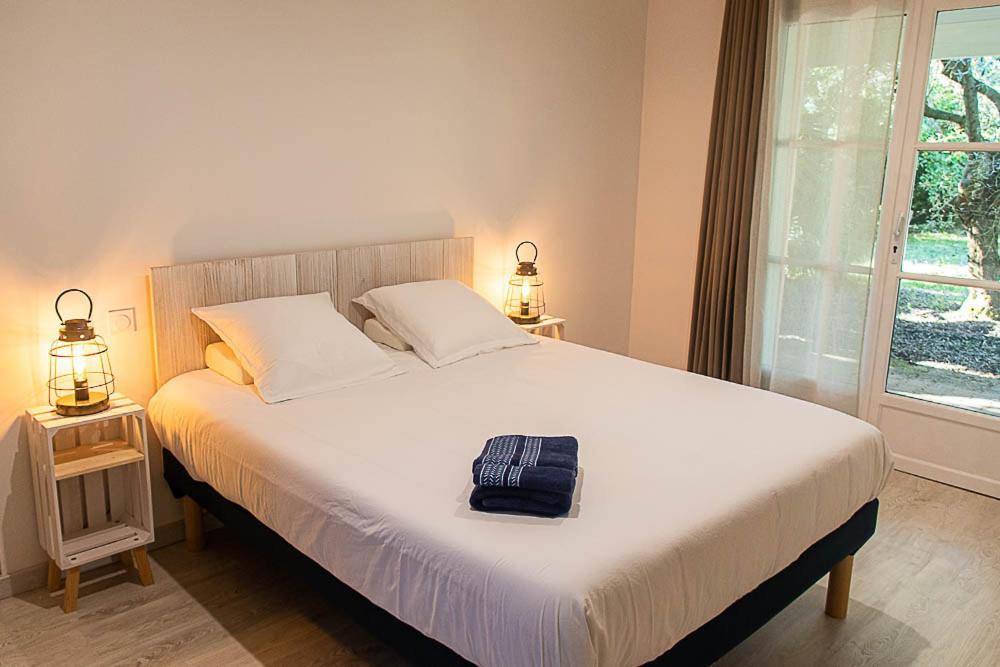 Au Detour Des Vignes Bed and Breakfast Ordonnac Eksteriør billede